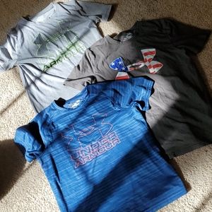 Lot Boy's YLG Under Armour Tees